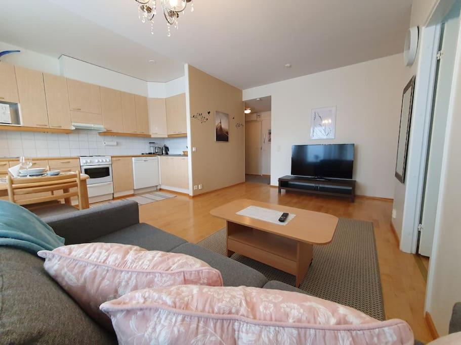Rovaniemi Ruokasenkatu Apt - Wi-Fi - Sauna - Free Parking المظهر الخارجي الصورة